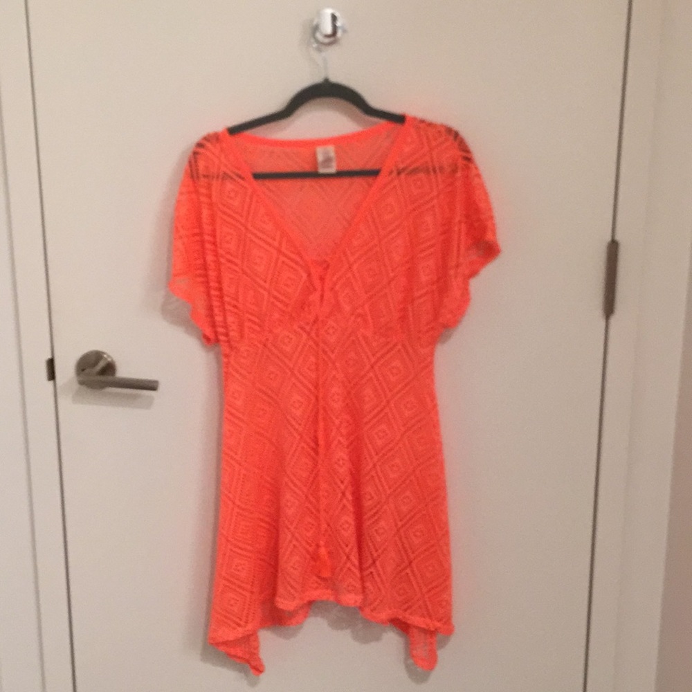 NWOT Swimsuit Cover Up